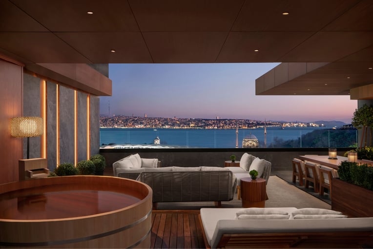 Ritz-Carlton, Istanbul rz-istrz-guest-room-34140_Classic-Hor-1