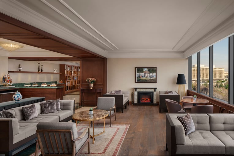 Ritz-Carlton, Istanbul rz-istrz-lounge-27486_Classic-Hor-1