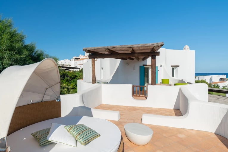 Romazzino, A Luxury Collection olbrl-zaffiroterrace-seaview-3692-hor-clsc-2