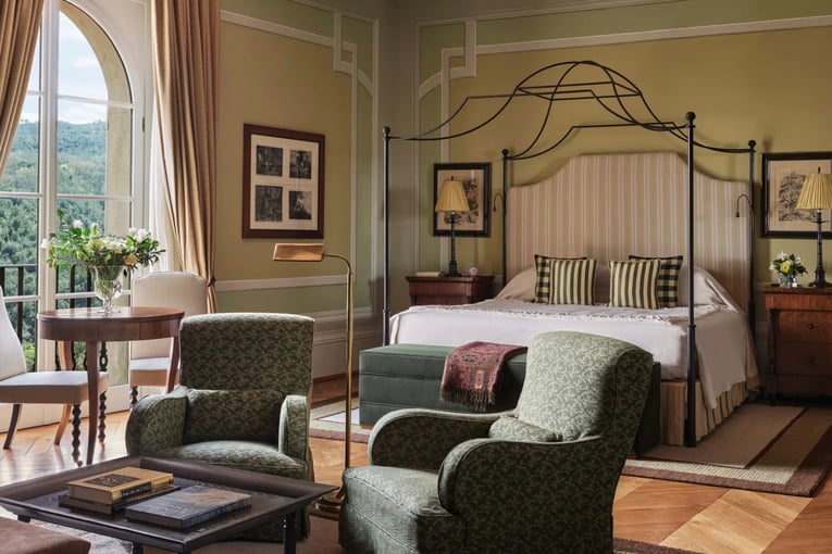 Rosewood Castiglion del Bosco, Itálie – Montalcino | Exclusive Tours RWCdB_DavideLovatti_April2023_CasaVescovo_Bedroom_2_WIDE-LARGE-16-9