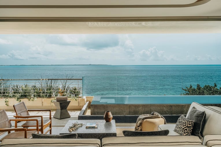 SHA Wellness Clinic, Mexiko – Cancun | Exclusive Tours 07-Oceanfront-Royal-Suite-01-COVER-scaled