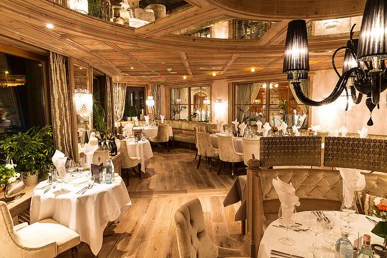 STOCK Resort csm_kristallstube-genusshotel-stock-resort-kulinarik-tirol-02_e87d7f2704