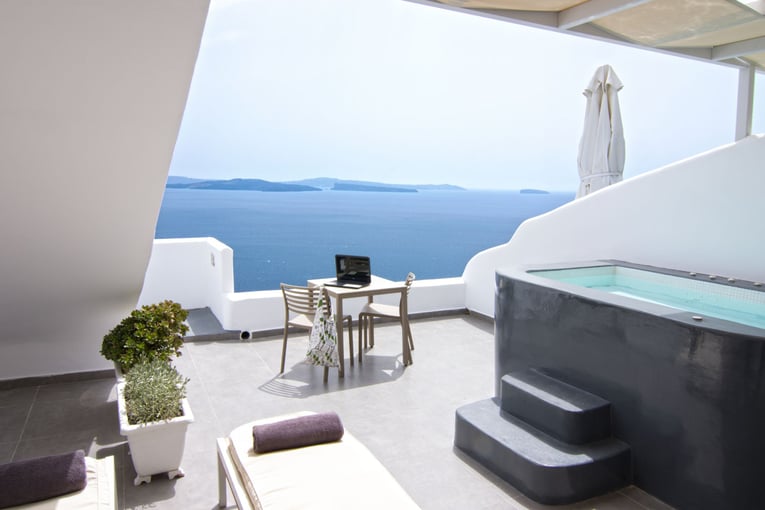 Santorini Secret Suites & Spa Absolute-Jacuzzi