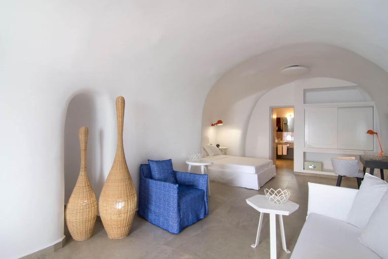 Santorini Secret Suites & Spa Absolute-Room-1