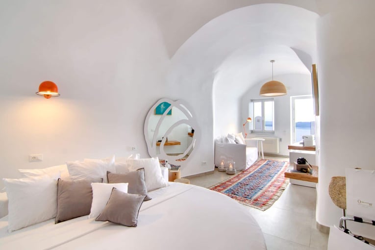 Santorini Secret Suites & Spa Honeymoon-Lobby