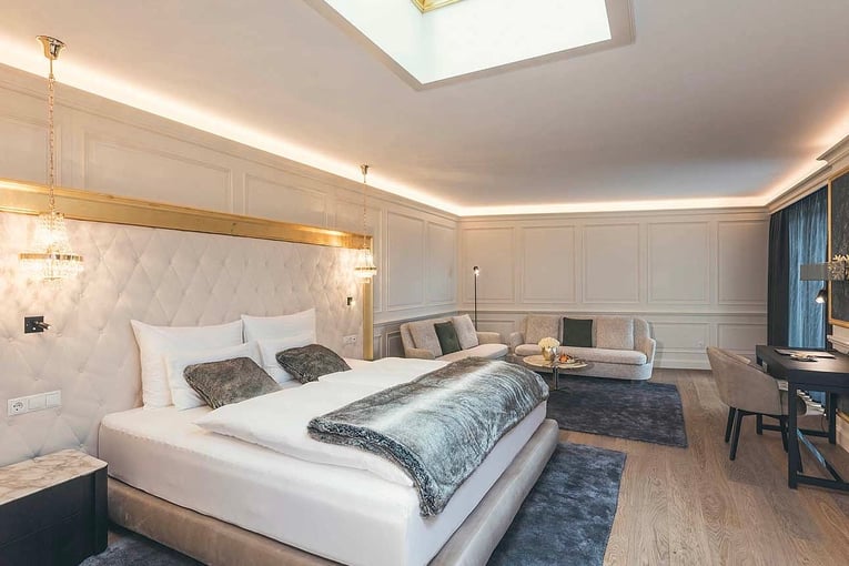 Schlosshotel Ischgl csm_galerie_zimmer_schlosshotel-ischgl_02_f35bb4586a