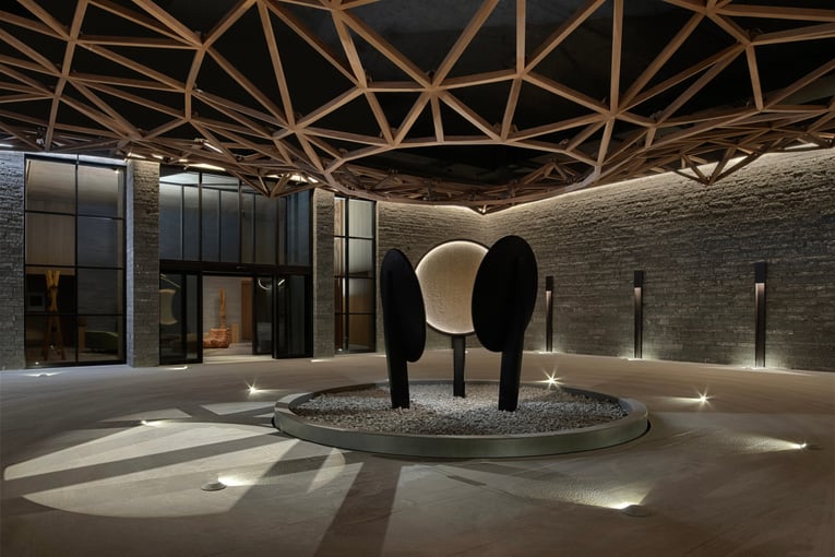 Six Senses Crans Montana, Švýcarsko – Crans Montana | Exclusive Tours Arrival_at_The_Cave