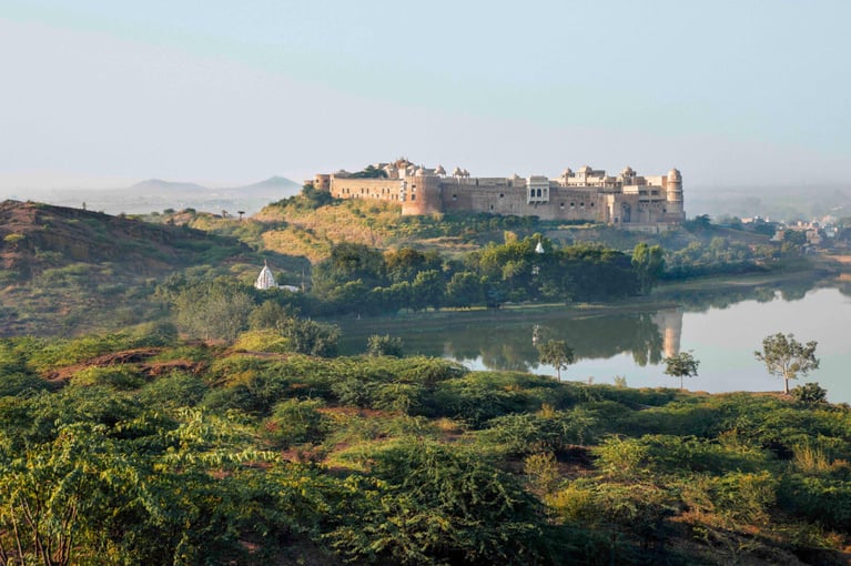 Six Senses Fort Barwara, Indie – Rajasthan Fort Exterior View (2)