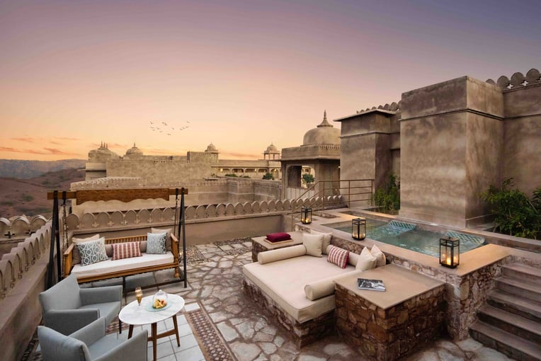 Six Senses Fort Barwara, Indie – Rajasthan Terrace Hot Tub - Thakur Bhagwati Singh Suite #305