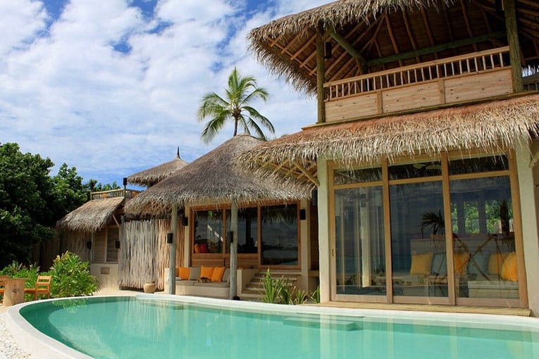 Six Senses Laamu laamu-maldives-sslmu_two-bedroom_lagoon_beach_villa_with_pool_975x660