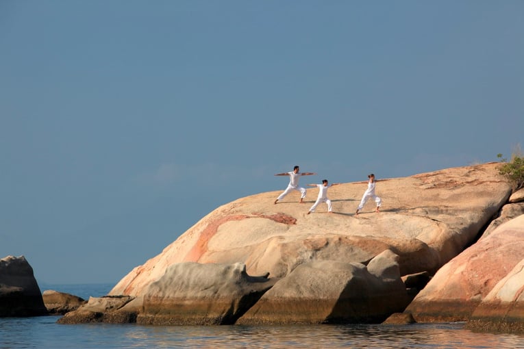 Six Senses Ninh Van Bay ninh-van-bay-vietnam-yoga_on_the_rocks-380