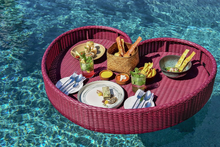 Six Senses Uluwatu sixsenses-uluwatu-bali-floating-lunch