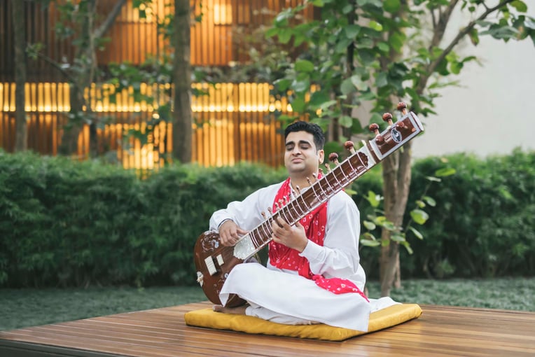 Six Senses Vana, Indie – Dehradun Music_Reflection_Garden