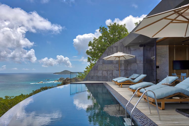 Six Senses Zil Pasyon felicite-seychelles-three-bedroom_residence_main_pool_view