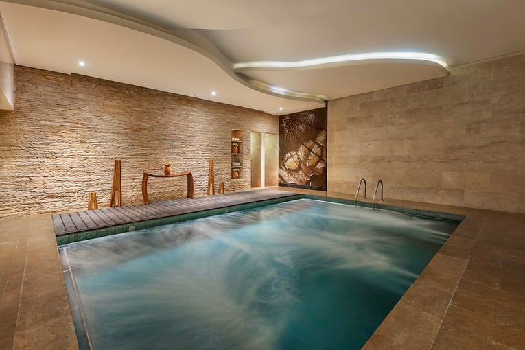Sofitel Dubai The Palm Hydro-Pool_Sofitel-SPA-with-LOccitane_Sofitel-Dubai-The-Palm-3Low