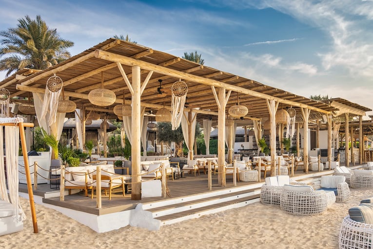 Sofitel Dubai The Palm Laguna-Beach-Taverna-and-Lounge