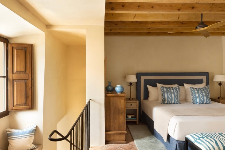 Son Bunyola Hotel son-bunyola-hotel-tower-suite-19-2240x1356-1440x872-q90