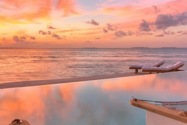 Soneva Jani 4254_Soneva-Jani-Resort-1-Bedroom-Water-Retreat-with-Slide-e1622626999778-1600x553