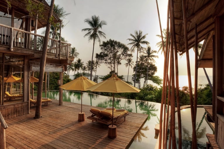 Soneva Kiri, Thajsko – Koh Kood 2775_SKR_Villas_4-Bedroom-Sunset-Ocean-View-Pool-Reserve-1600x900