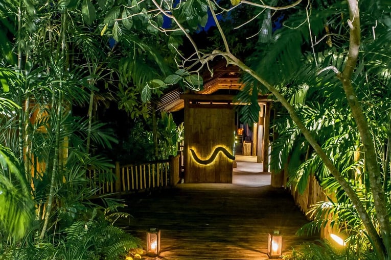 Soneva Kiri, Thajsko – Koh Kood SKR_Exp_CinemaParadiso2-1200x1199