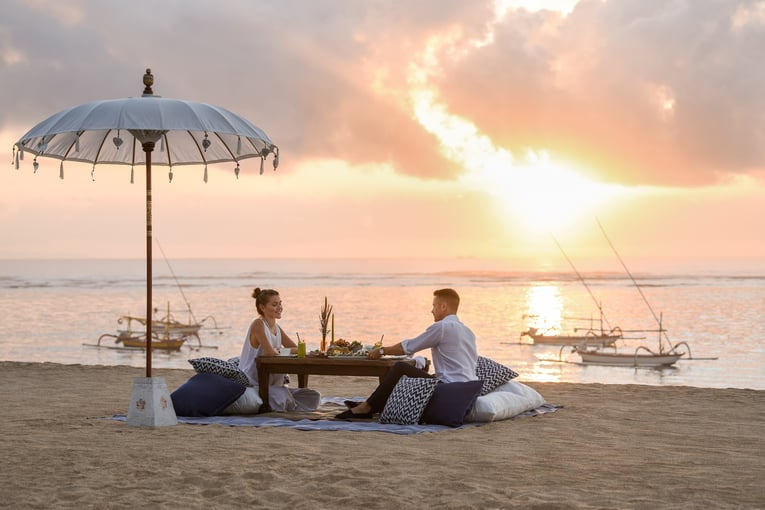 St Regis Nusa Dua dpsxr-sunrise-picnic-4715-hor-clsc