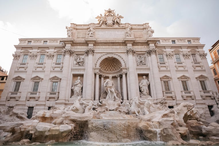 St. Regis Rome romxr-fontana-di-trevi-2540-hor-clsc