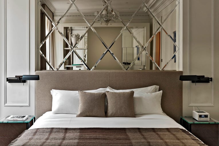 St. Regis Rome romxr-king-veneta-suite-0271-hor-clsc