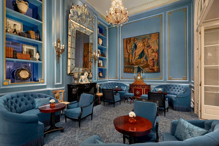 St. Regis Rome romxr-library-7533-hor-clsc
