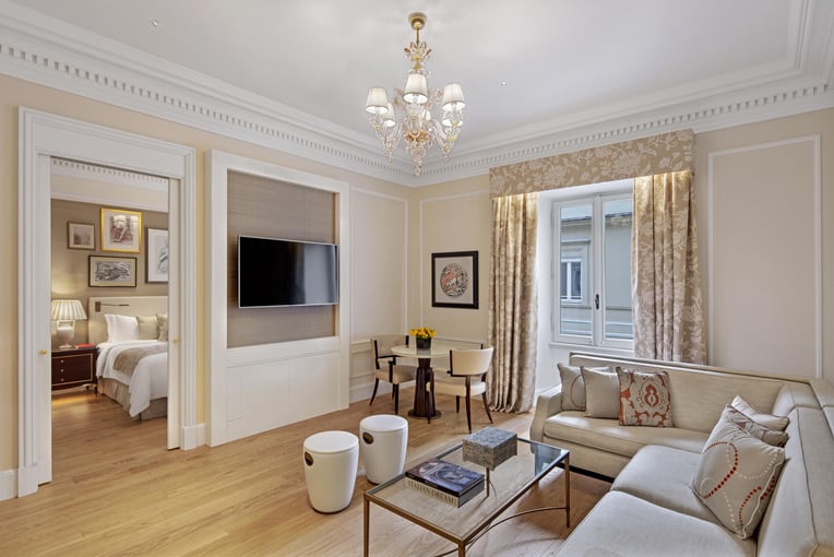 St. Regis Rome romxr-metropolitan-suite-6698-hor-clsc