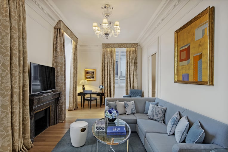 St. Regis Rome romxr-suite-6670-hor-clsc