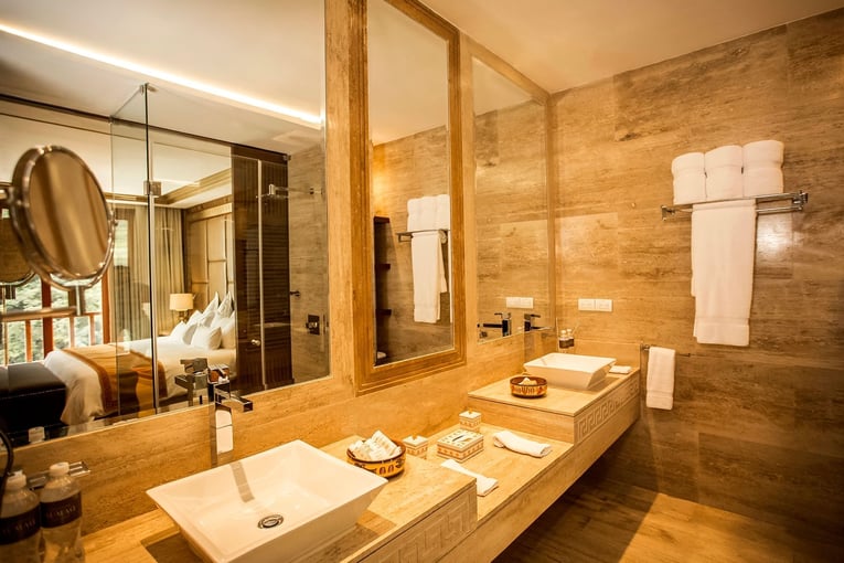 Sumaq Machu Picchu Hotel | Exclusive Tours imperial-suite-bathroom-sumaq1