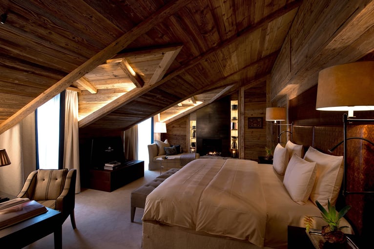 The Alpina Gstaad, Švýcarsko – Gstaad thealpinagstaad_roomssuites_0151_1920-1