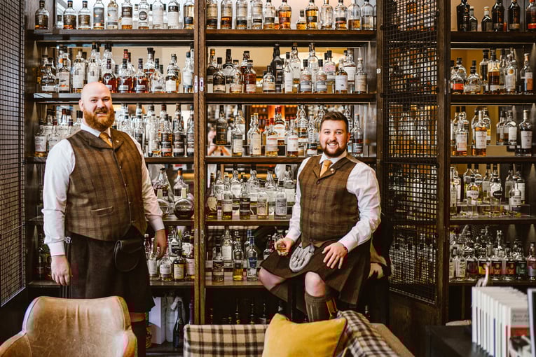 The Balmoral rfh-the-balmoral-scotch-ross-barr-and-cameron-ewen-at-whisky-locker-mm-07-22
