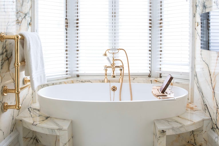 The Cadogan, A Belmond Hotel cad-acc-suite-royal-suite-bathroom02