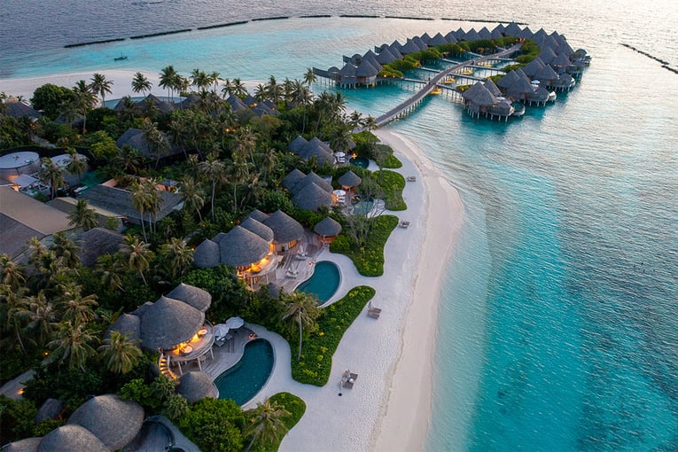 The Nautilus Maldives, Maledivy – Baa Atoll watervilla-side-view