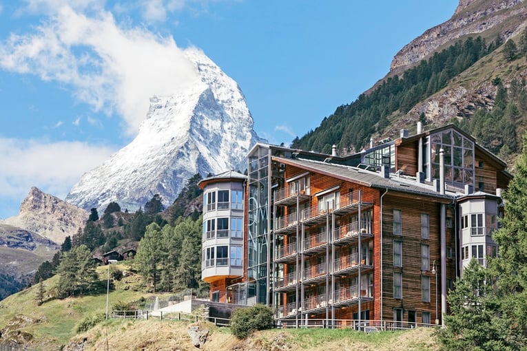 The Omnia Zermatt teaser_hotel_sommer