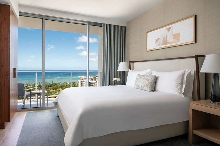 The Ritz-Carlton Residences, Havaj – Oahu_50631483-HNLRR-THBS-GuestRoom1