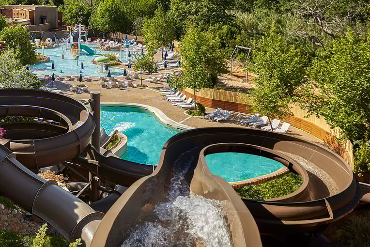 The Romanos klxlc-aqua-park-6657-hor-clsc