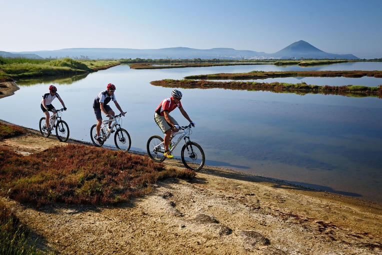 The Romanos klxlc-biking-lagoon-4509-hor-clsc