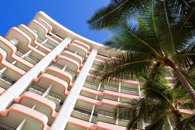 The Royal Hawaiian hnllc-tower-3000-hor-clsc