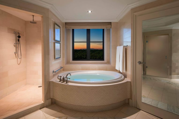The St. Regis Atlanta atlxr-suite-bathtub-9598-hor-clsc