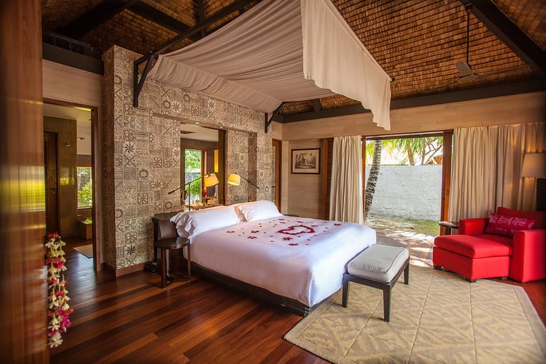 The St. Regis Bora Bora Resort bobxr-reefside-villa-5710-hor-clsc