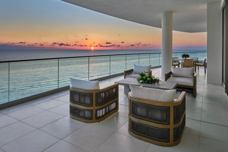 The St. Regis Longboat Key Resort, USA – Florida | Exclusive Tours xr-srqls-pres-suite-terrace-31678_Wide-Hor
