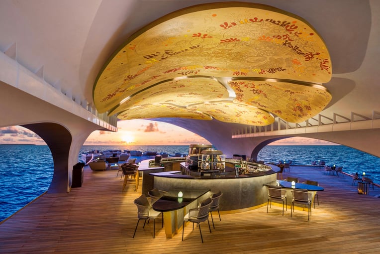 The St. Regis Maldives Vommuli Resort mlexr-bar-6212-hor-clsc