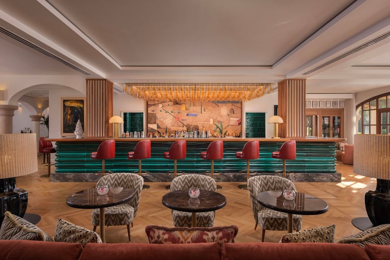 The St. Regis Mardavall Mallorca Resort xr-pmixr-new-st-regis-bar31681-00155_Classic-Hor