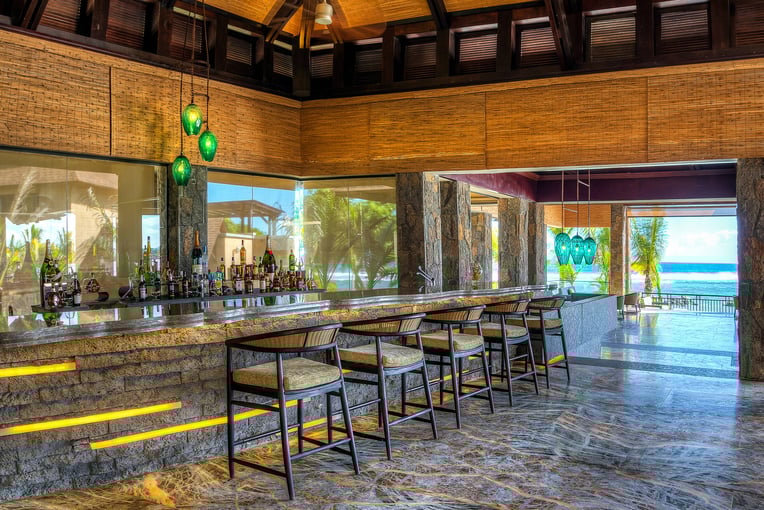 The Westin Turtle Bay Resort & Spa, Mauritius mrutb-retreat-bar-3800-hor-clsc