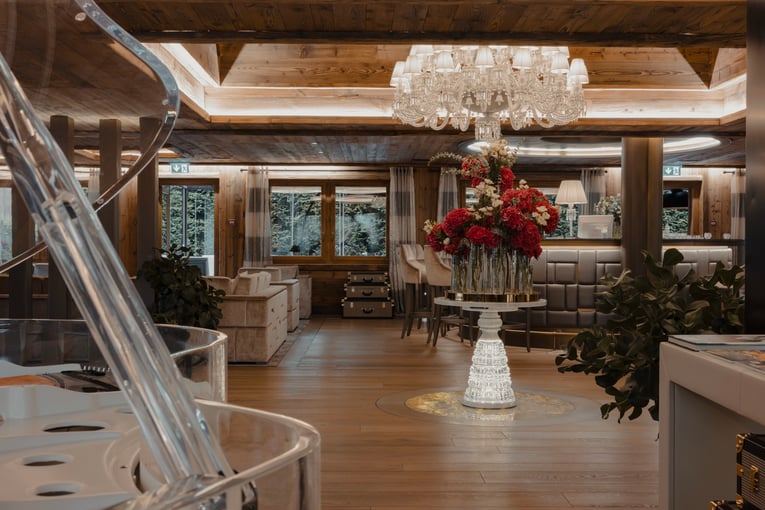 Ultima Gstaad, Švýcarsko – Gstaad | Exclusive Tours ultima_hotel_gstaad_lobby-image-slider-7