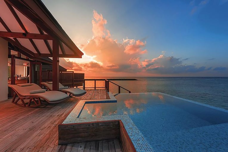 VARU by Atmosphere VARU-BY-ATMOSPHERE-MALDIVES-WATER-SUITE-SUNSET-DECK