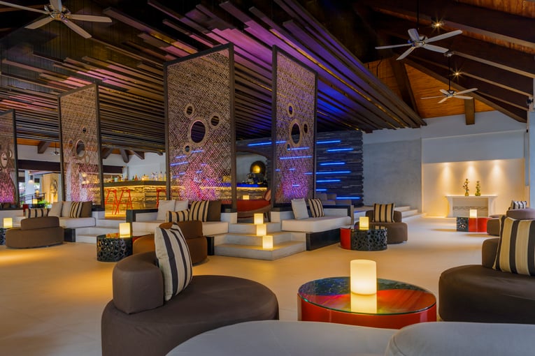 Velassaru_Fen_Bar_1348