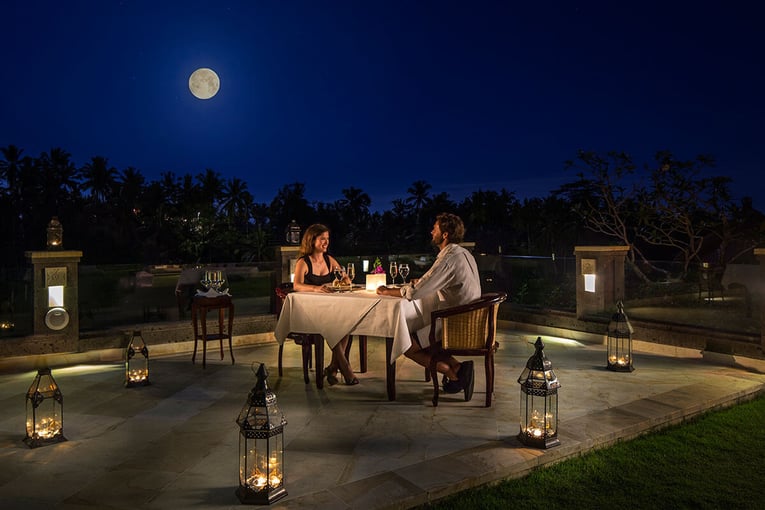 Viceroy Bali fullmoon-romantic-dinner-1